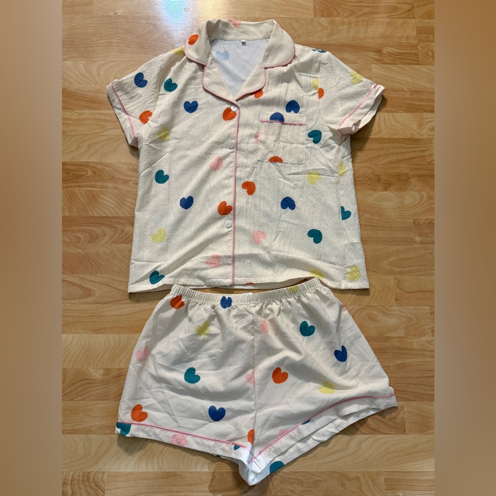 NWOT woman’s short pajama set off white with hearts size Large (runs small)